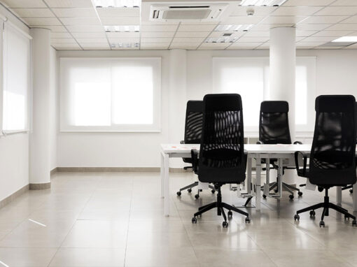 Come pulire al meglio i pavimenti dell’ufficio