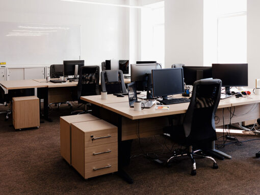 5 Consigli pratici per pulire e riordinare l’ufficio